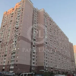 Апартаменты позняки.олени пчилки люкс 3 ка возле ашана., Киев